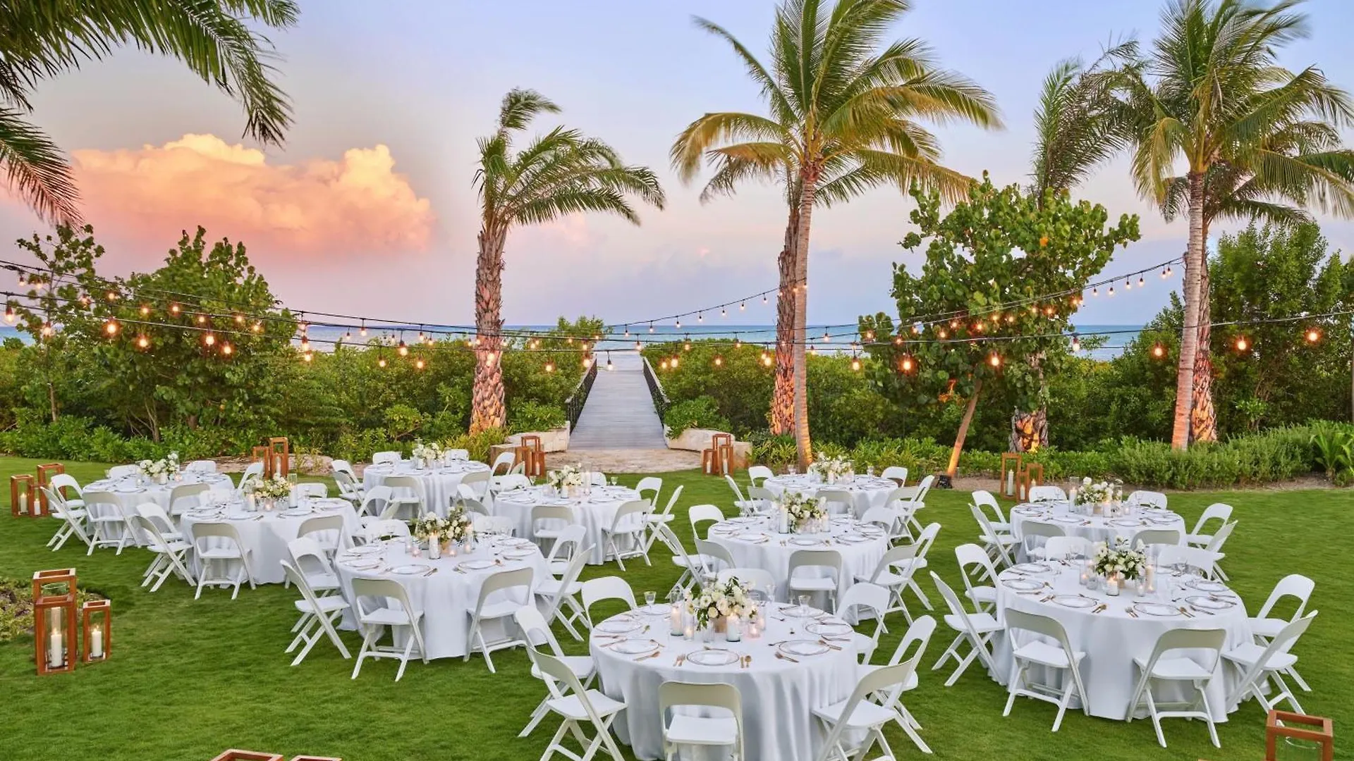 The St. Regis Kanai Resort, Riviera Maya Punta Maroma 5*,